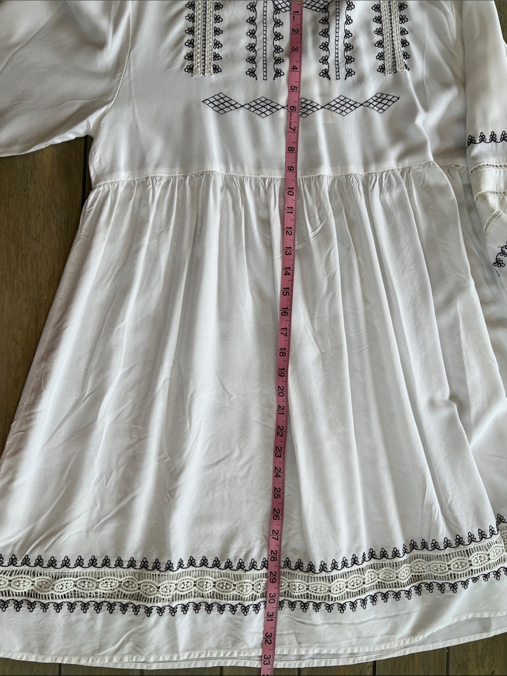 Embroidered White Midi Dress with Black Trim - Picture 9 of 13